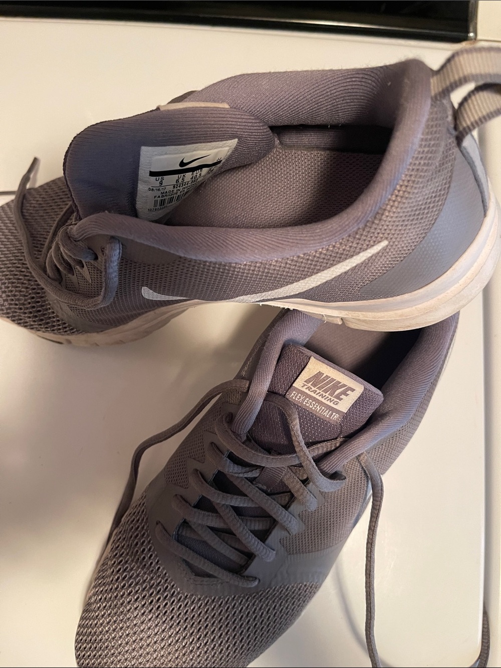 Nike Women’s Athletic Shoes - Light Gray